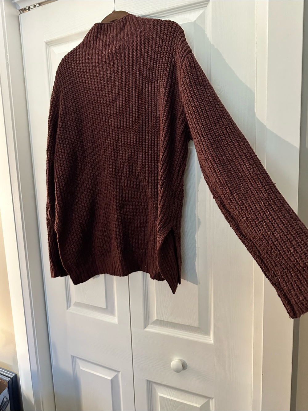 Roots Women's Chunky Mock Neck Sweater - Burgundy - Picture 3 of 7